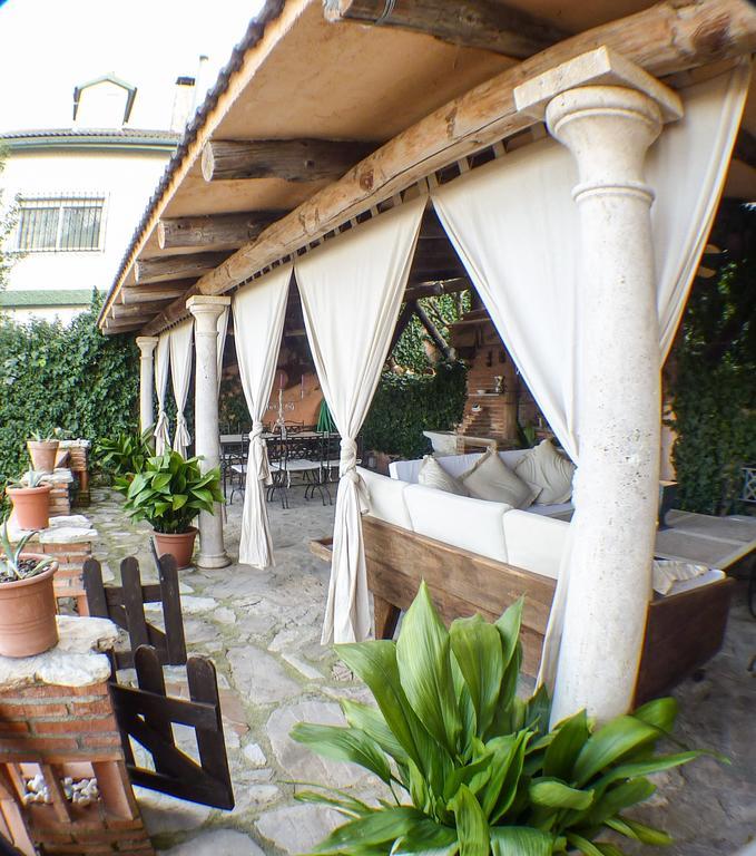 Cortijo de Balsain Green Peaks B&B Country House Alojamiento Rural المظهر الخارجي الصورة